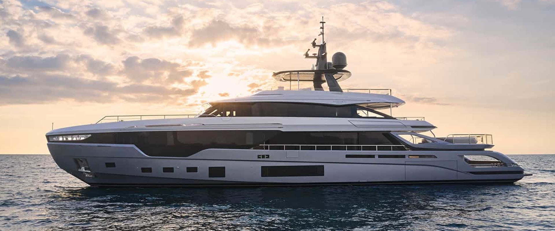 Azimut Yachts: A Luxurious Brand in the World of Boating