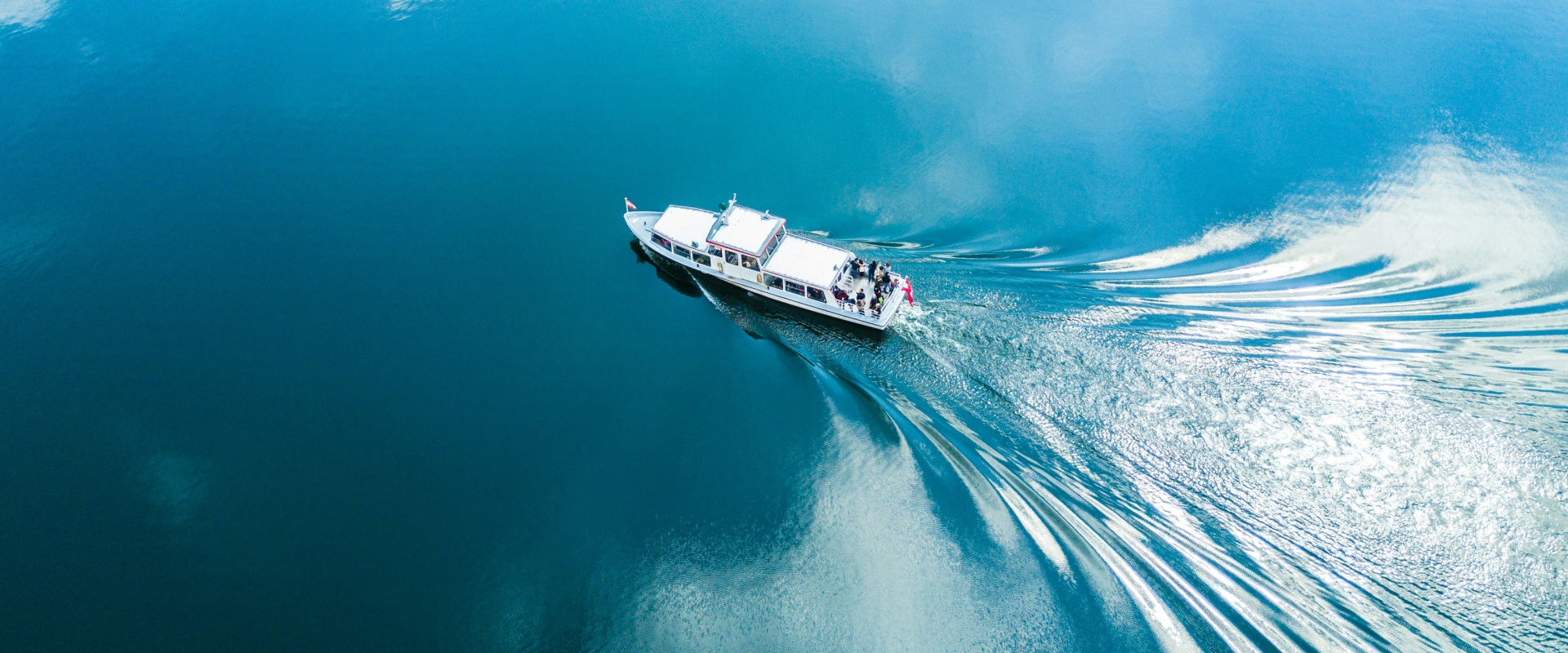 The Pros and Cons of Buying a New Boat