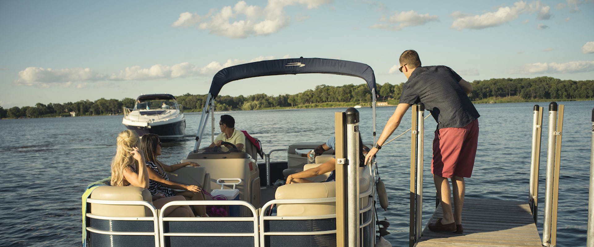 Docking and Launching Tips for Side Winder Boats