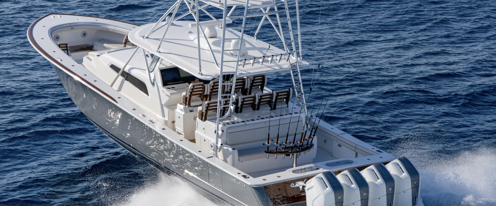 A Comprehensive Look at Fishing Boats for Boating Enthusiasts
