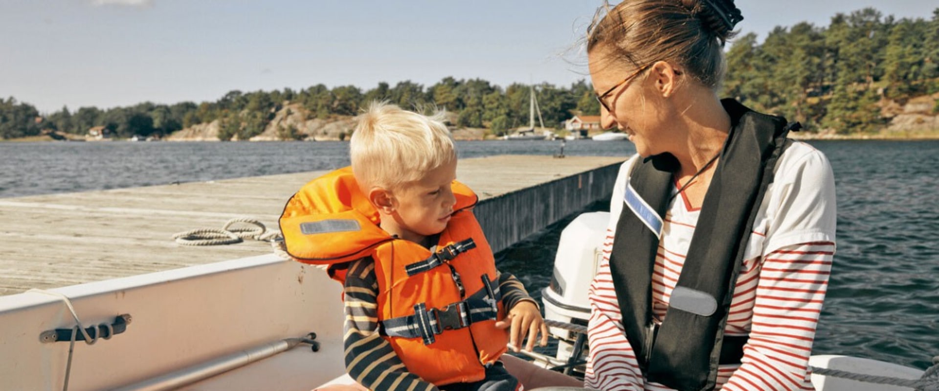 A Comprehensive Guide to Checking Weather Conditions for Safe Boating Practices